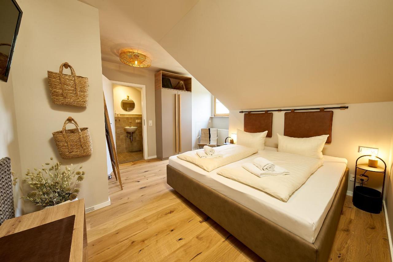 Landhaus Wehlener Klosterberg แบร์นคาสเทล-คืสท์ ภายนอก รูปภาพ