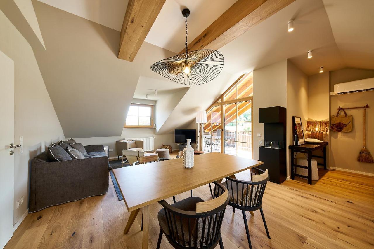 Landhaus Wehlener Klosterberg แบร์นคาสเทล-คืสท์ ภายนอก รูปภาพ