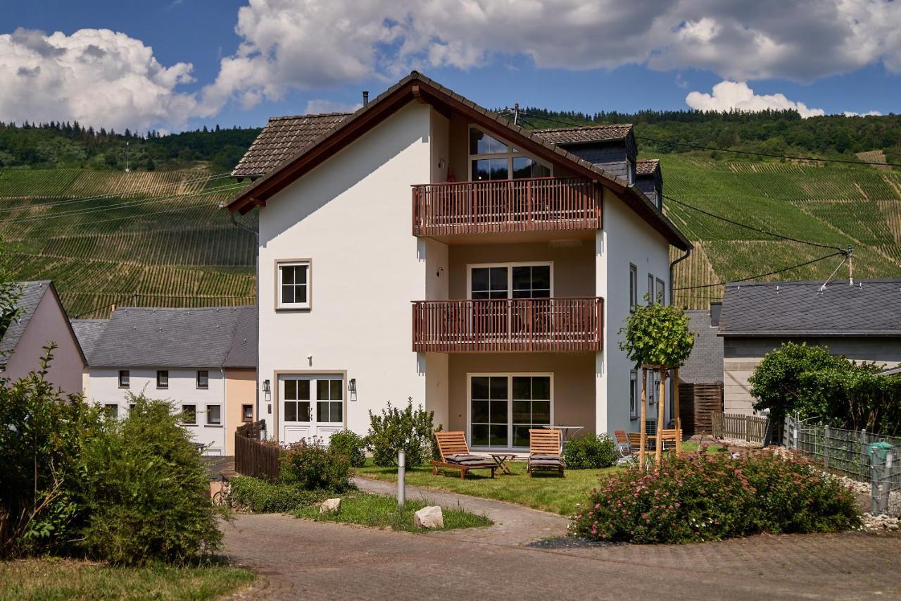 Landhaus Wehlener Klosterberg แบร์นคาสเทล-คืสท์ ภายนอก รูปภาพ